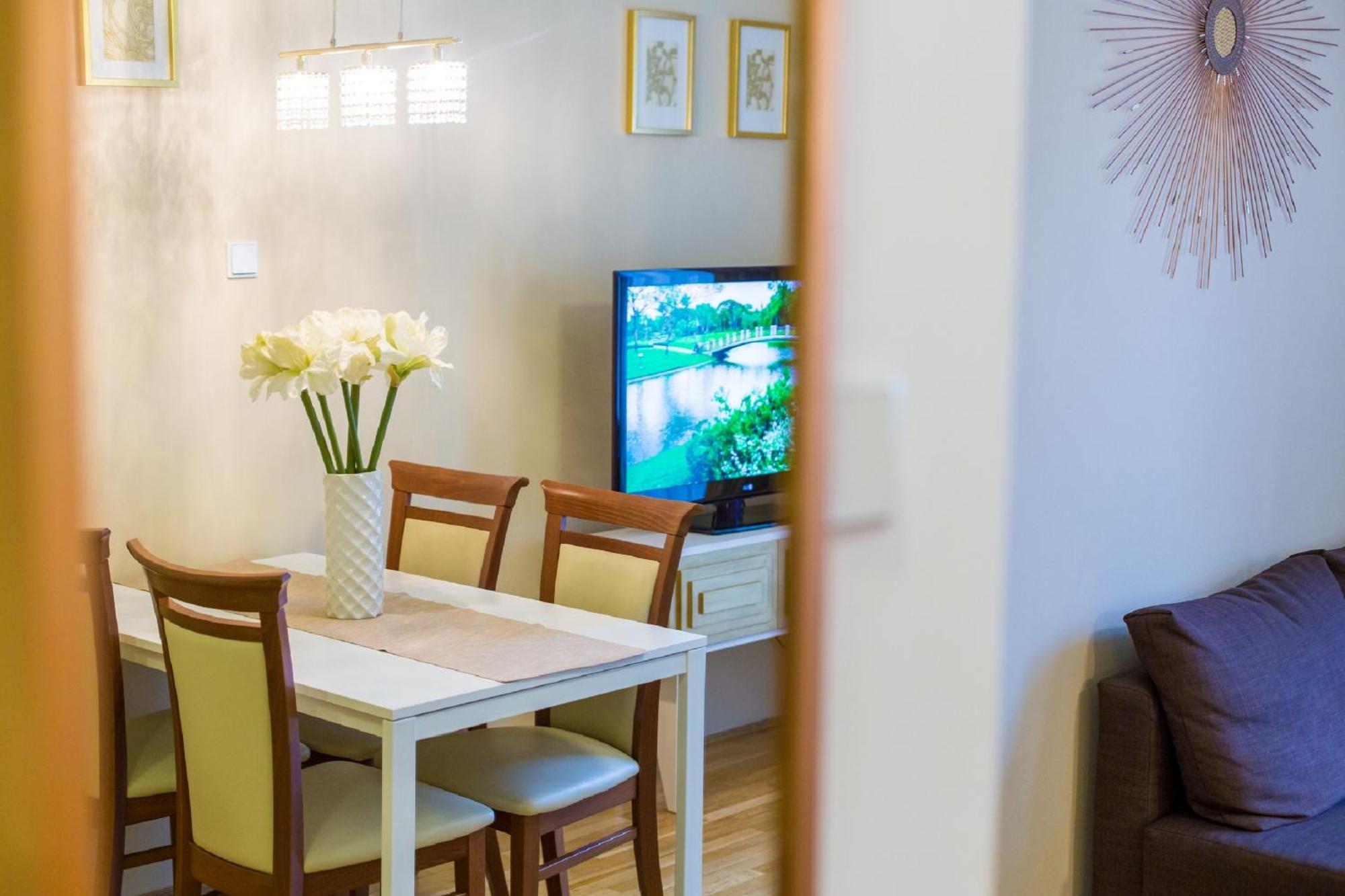 Colours Apartments Superior With Free Parking Budapest Bilik gambar
