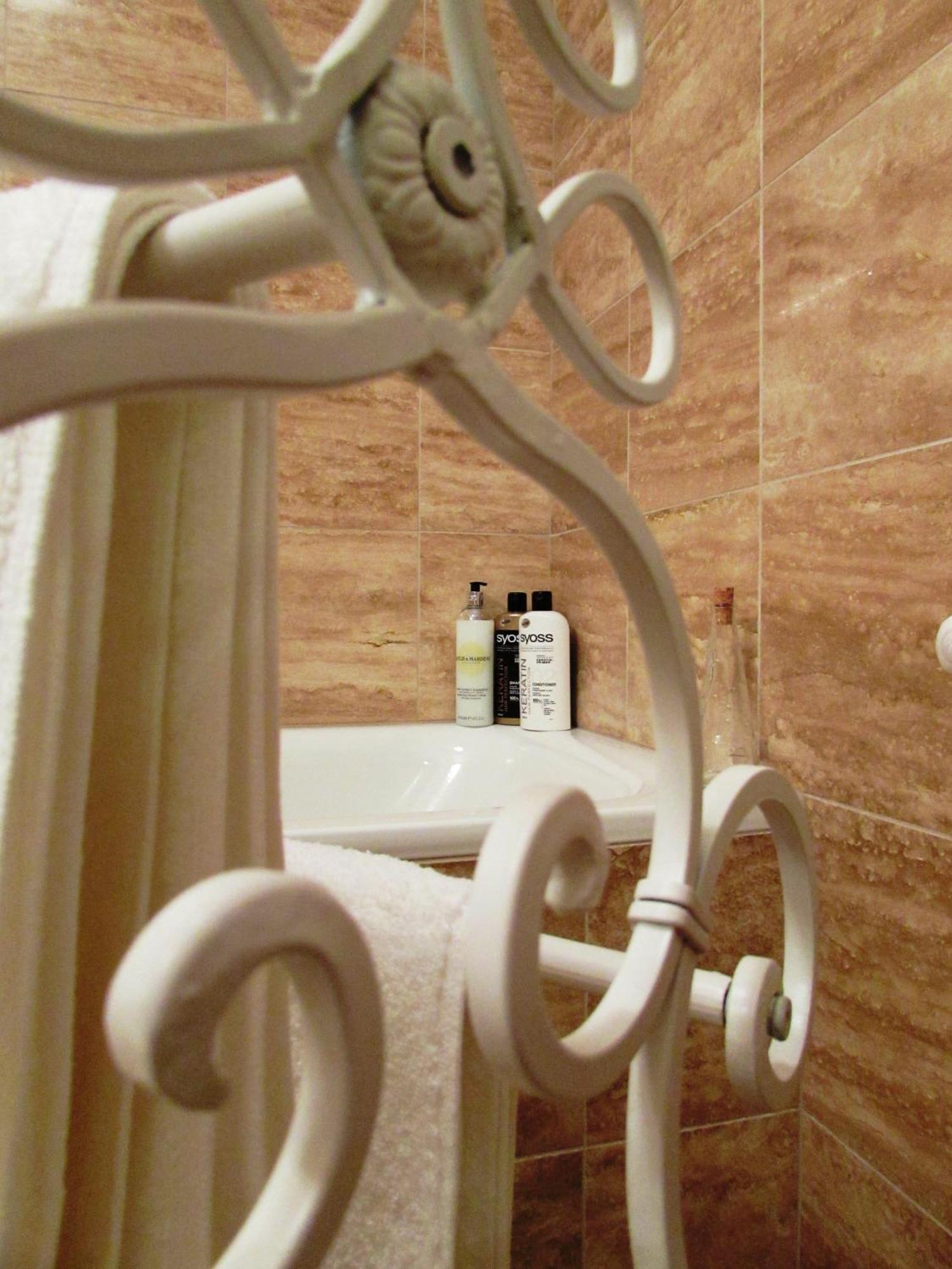 Colours Apartments Superior With Free Parking Budapest Luaran gambar